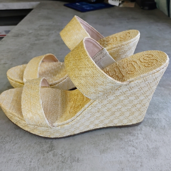 Schutz Tarla Platform Wedge Sandals Womens 8.5B Straw Basket Weave Tropical - Picture 2 of 15